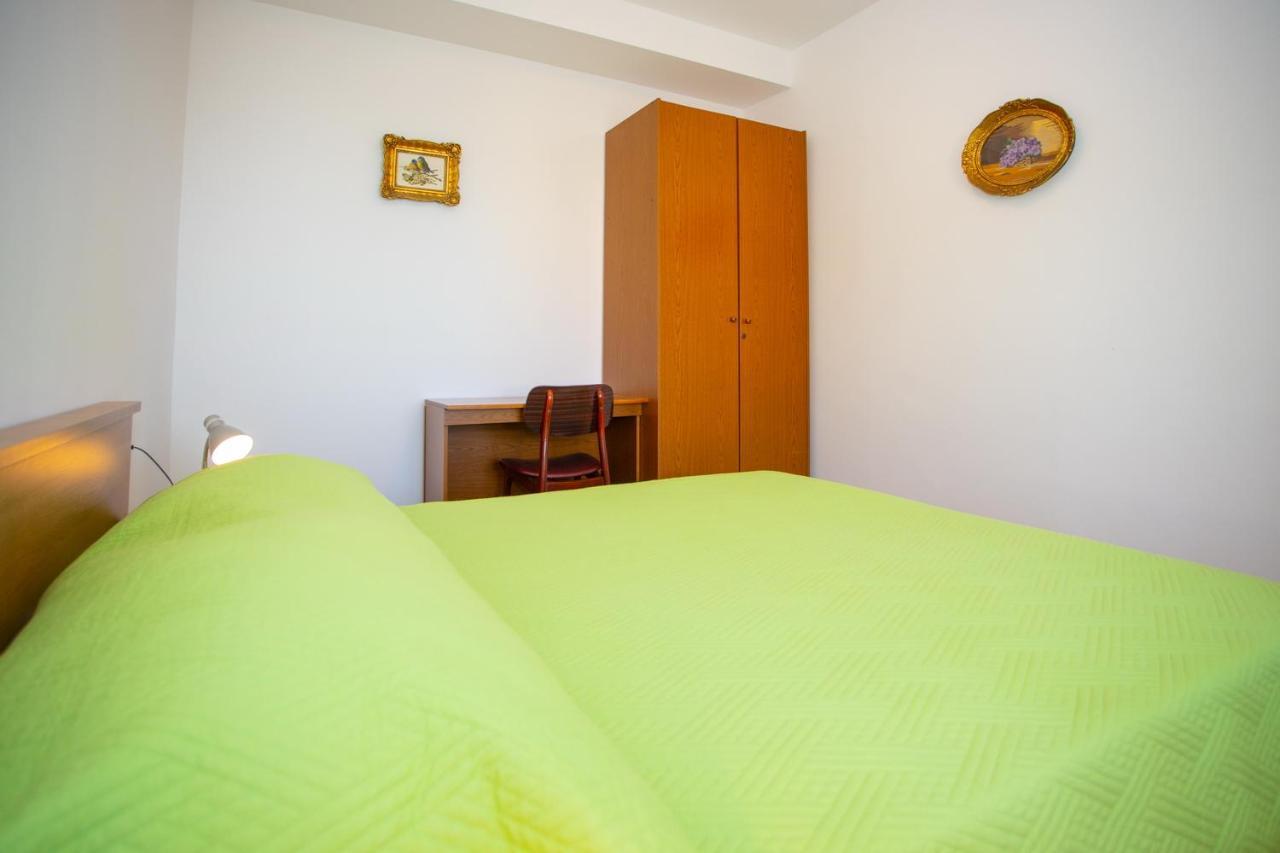 Apartment Nola Подгора Екстер'єр фото