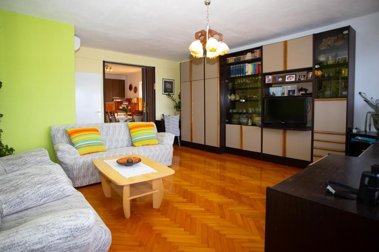 Apartment Nola Подгора Екстер'єр фото