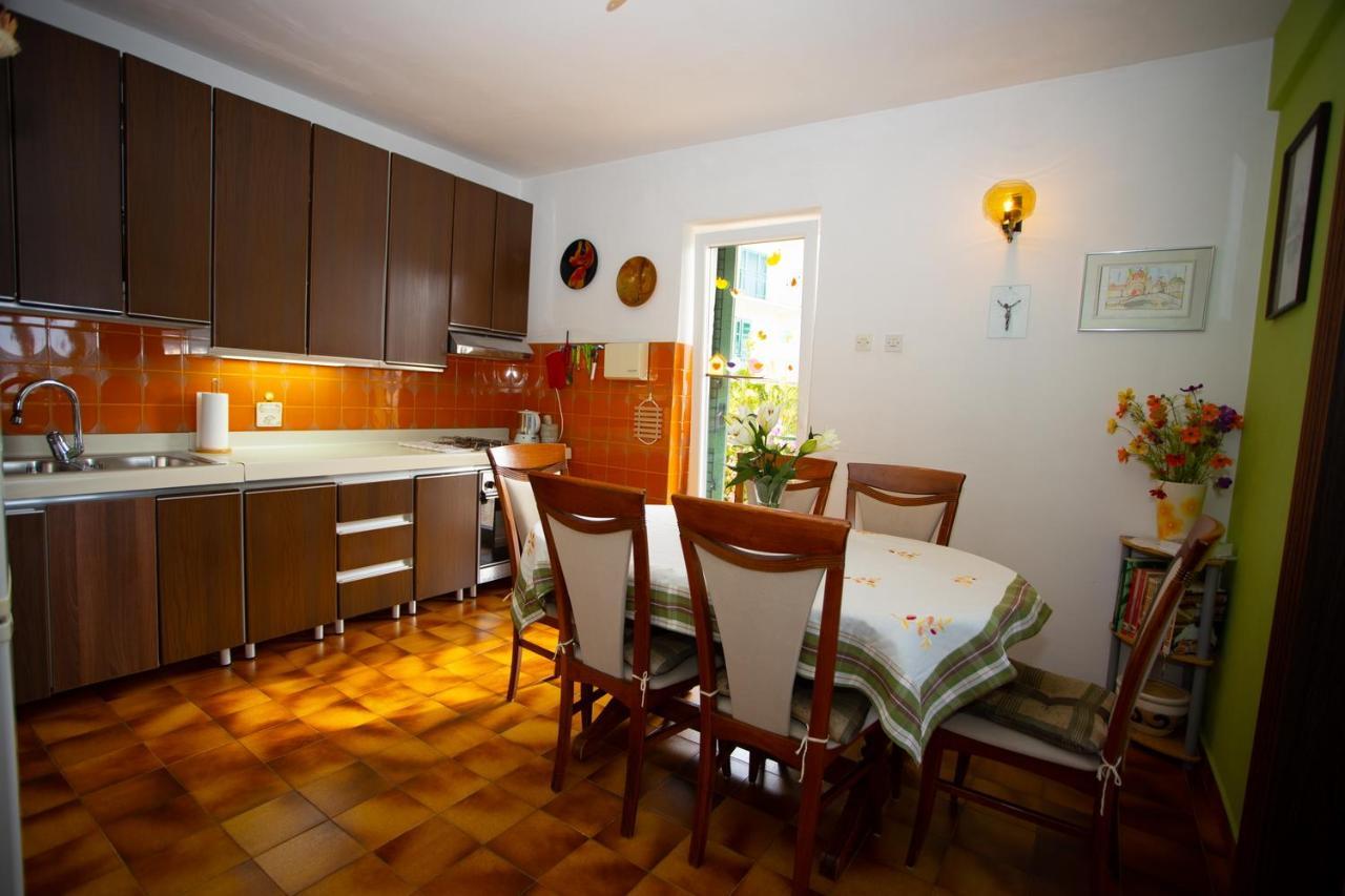 Apartment Nola Подгора Екстер'єр фото