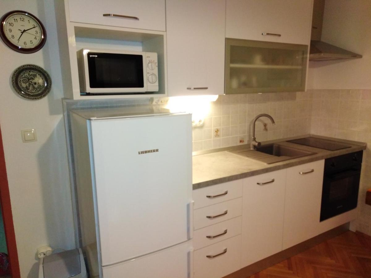 Apartment Nola Подгора Екстер'єр фото