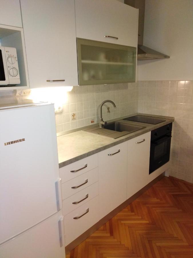 Apartment Nola Подгора Екстер'єр фото