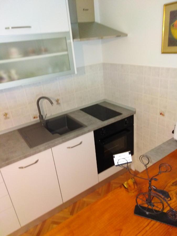 Apartment Nola Подгора Екстер'єр фото