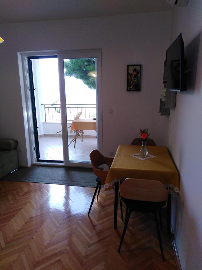 Apartment Nola Подгора Екстер'єр фото
