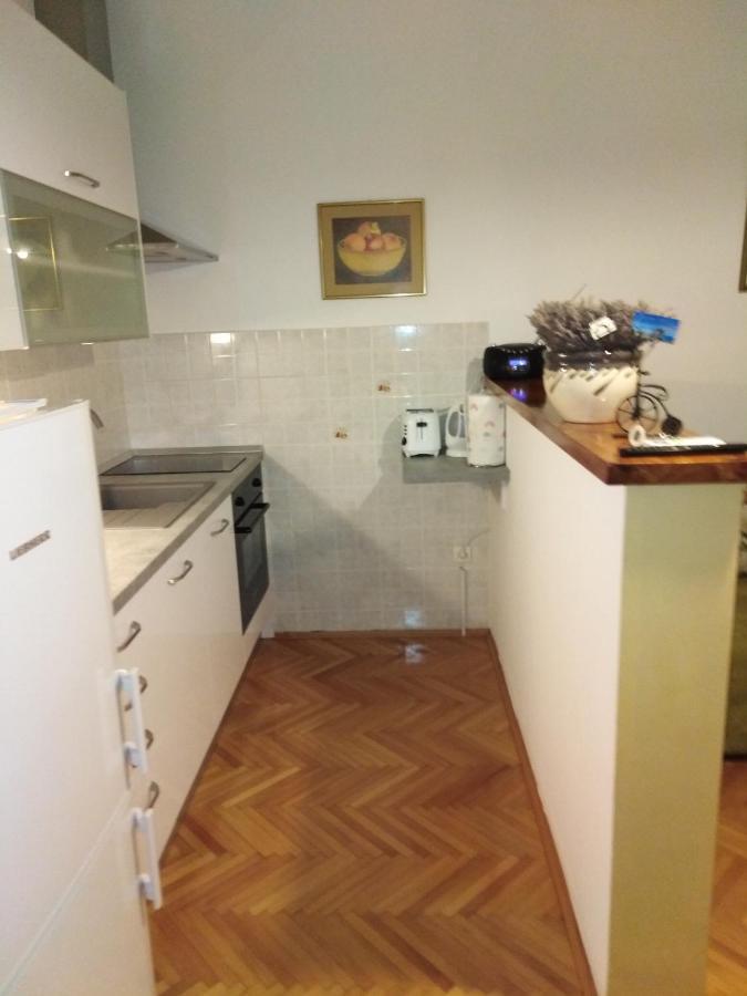 Apartment Nola Подгора Екстер'єр фото